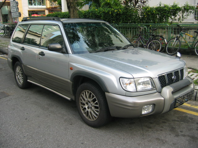 2002 Subaru Forester Pictures