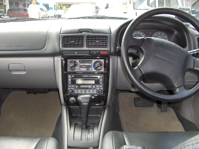 2002 Subaru Forester Photos