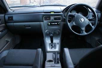 2002 Subaru Forester Photos
