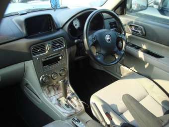 2002 Subaru Forester Photos