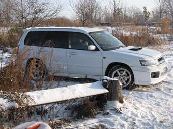 2002 Subaru Forester Images