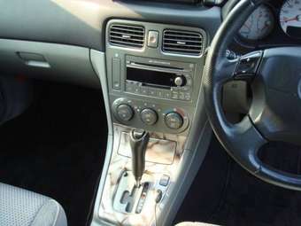 2002 Subaru Forester Pics