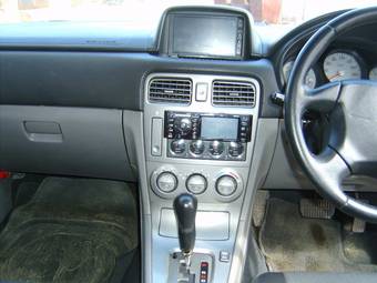 2002 Subaru Forester Images