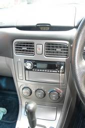 2002 Subaru Forester Pictures