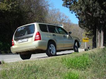 2002 Subaru Forester Photos