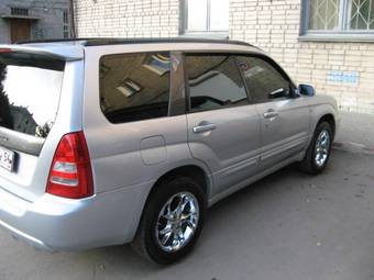2002 Subaru Forester Photos