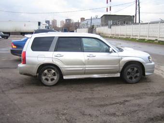 2002 Subaru Forester Pictures