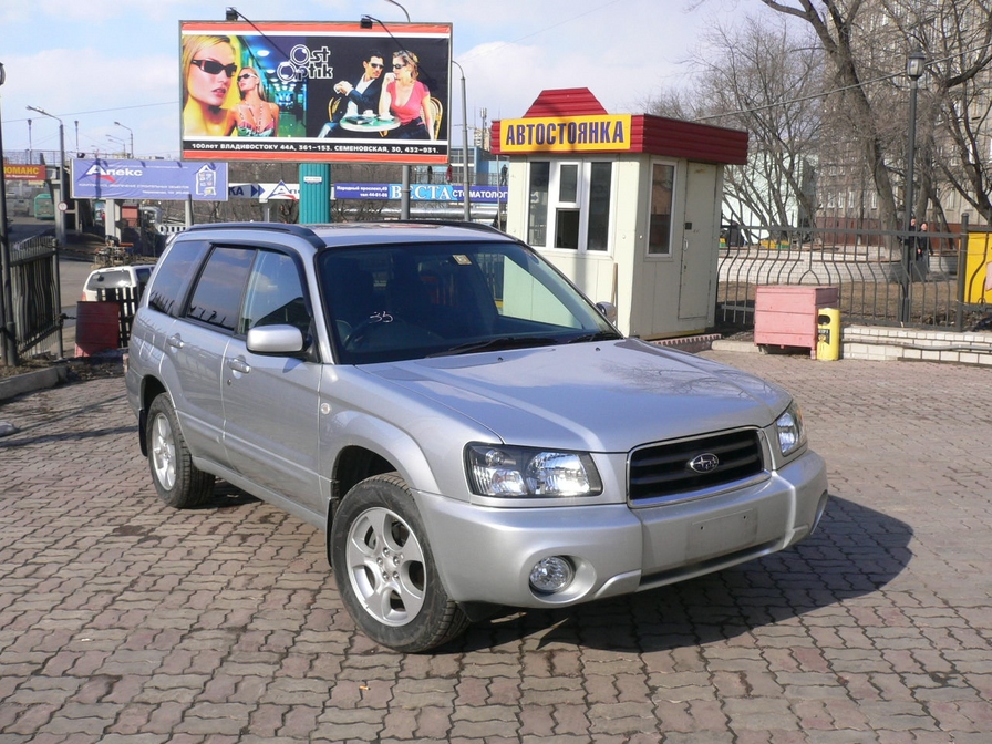 2003 Subaru Forester Photos