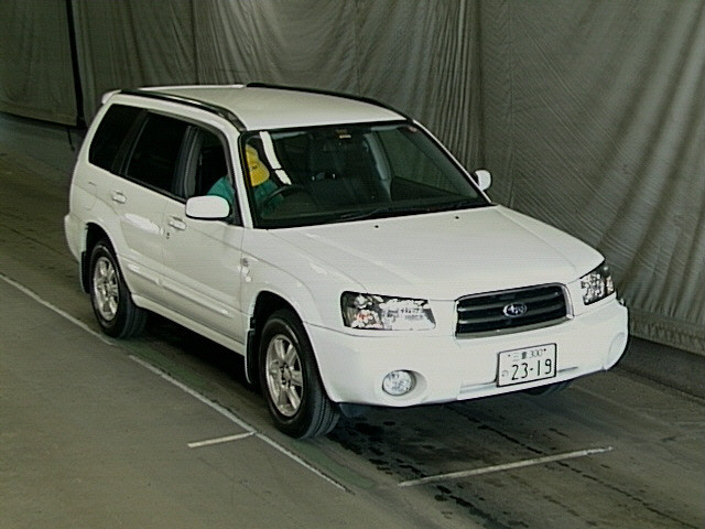 2003 Subaru Forester Photos