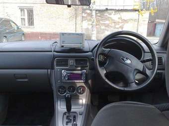 2003 Subaru Forester Photos