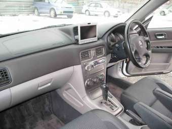 2003 Subaru Forester Photos