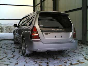 2003 Subaru Forester Photos