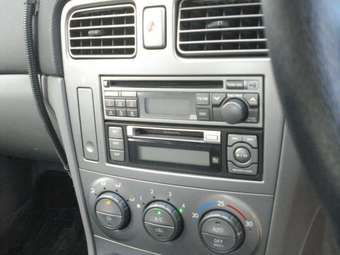 2003 Subaru Forester Pictures