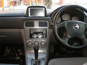 2003 Subaru Forester Photos