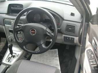 2003 Subaru Forester Photos