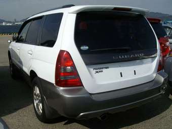 2003 Subaru Forester Images