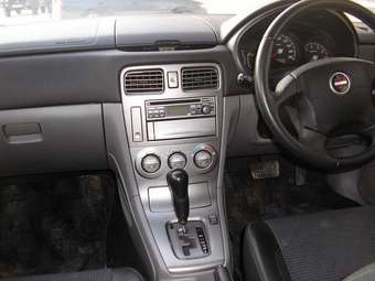 2003 Subaru Forester Pics