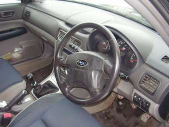2003 Subaru Forester Pictures
