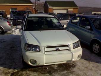 2003 Subaru Forester Images