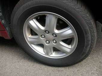 2003 Subaru Forester Pictures