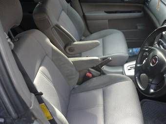 2003 Subaru Forester Photos