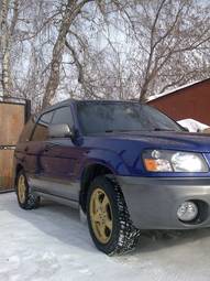 2003 Subaru Forester Images