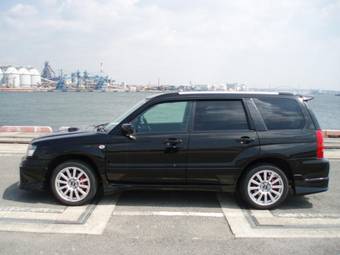 2003 Subaru Forester Photos