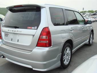2003 Subaru Forester Photos