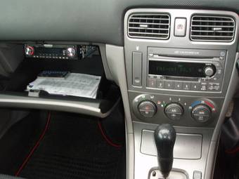 2003 Subaru Forester Photos