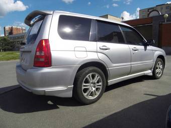 2003 Subaru Forester Photos