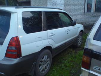 2003 Subaru Forester Pictures