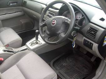 2003 Subaru Forester Pictures