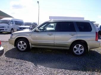 2003 Subaru Forester Images