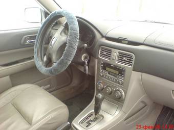 2003 Subaru Forester Pictures