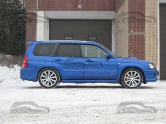 2004 Subaru Forester Photos