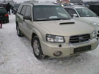 2004 Subaru Forester Photos