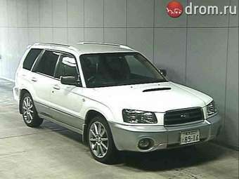 2004 Subaru Forester Images