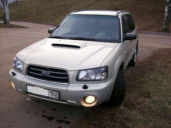 2004 Subaru Forester Pictures