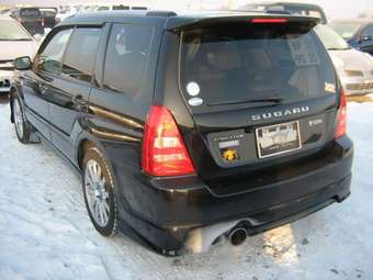 2004 Subaru Forester Pictures