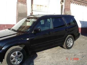 2004 Subaru Forester Images