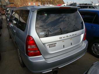 2004 Subaru Forester Photos