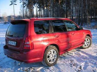 2004 Subaru Forester Pics