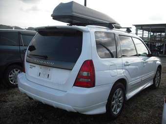 2004 Subaru Forester Pictures