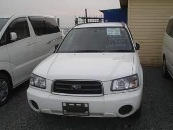 2004 Subaru Forester Photos