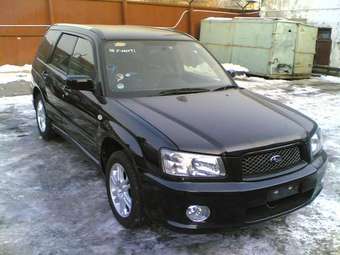 2004 Subaru Forester Pictures