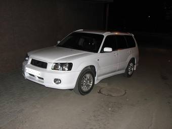 2004 Subaru Forester Pictures