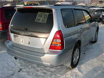 2004 Subaru Forester Photos