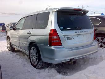 2004 Subaru Forester Pictures