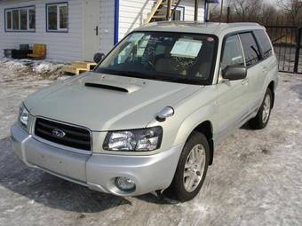 2004 Subaru Forester Photos