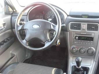 2004 Subaru Forester Pictures